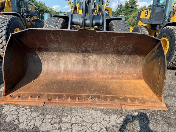 644 G TIER WHEEL LOADER - Cab w/ AC, Joystick Controls; 23.5 Tires; General Purpose Bkt; Options: Rear Camera