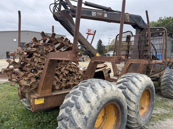2002 ROTTNE SMV RAPID 8W; Cab w/o AC; 8x8; Axles: Heavy Duty; Stacking Blade