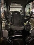 CAT 262D SKID STEER