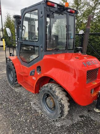 4X4; 22' See Thru Mast, 7,000 # Capacity; Telescopic; Side Shift