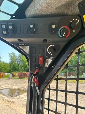 318G SKID STEER LOADER BASE - Cab w/ AC, EH Joystick Controls, Air Ride Seat; 2 Speed; Self-Leveling; Beefy Baby Tires; General Purpose Bkt