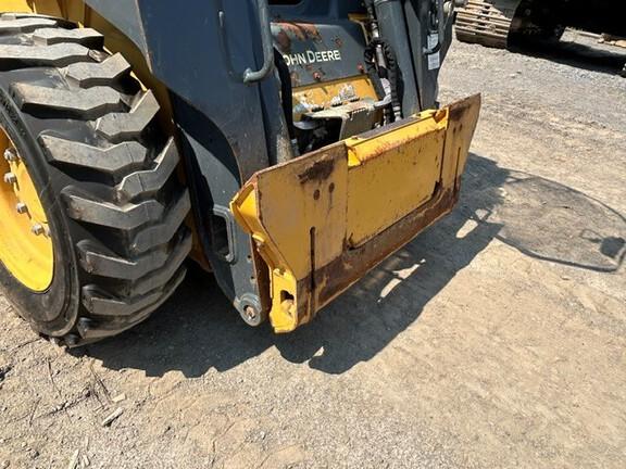 318G SKID STEER LOADER BASE - Cab w/ AC, EH Joystick Controls, Air Ride Seat; 2 Speed; Self-Leveling; Beefy Baby Tires; General Purpose Bkt