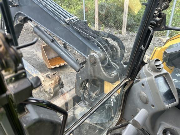 2019 John Deere 85G EXC - Cab w/ AC; Rubber Pads; 18" Pads; Aux Hydraulics, Coupler; 24" Bucket; w/ Blade