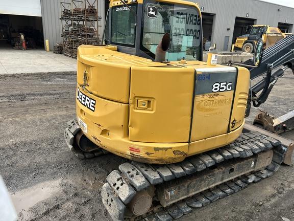 2019 John Deere 85G EXC - Cab w/ AC; Rubber Pads; 18" Pads; Aux Hydraulics, Coupler; 24" Bucket; w/ Blade