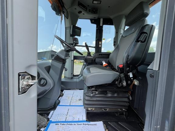 624 P-TIER 4WD LOADER - Cab w/ AC, Joystick Controls; 20.5 Tires; General Purpose Bkt; Options: Rear Camera