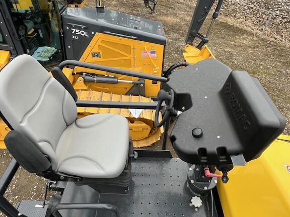 2024 BOMAG CR 1030T W/20 SCREED TRACKED HWY P
