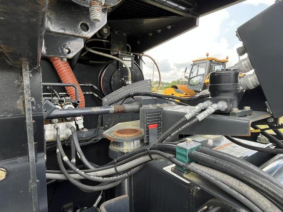 2024 BOMAG CR 1030T W/20 SCREED TRACKED HWY P
