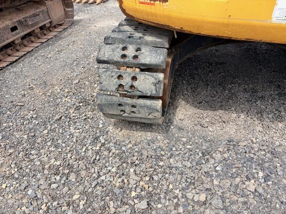 2019 John Deere 85G EXC - Cab w/ AC; Rubber Pads; 18" Pads; Aux Hydraulics, Coupler; 24" Bucket; w/ Blade