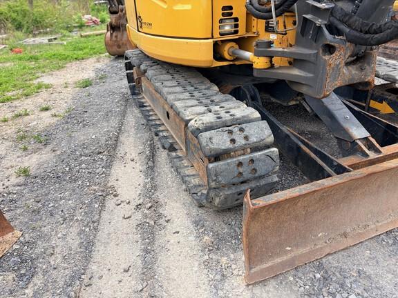 2019 John Deere 85G EXC - Cab w/ AC; Rubber Pads; 18" Pads; Aux Hydraulics, Coupler; 24" Bucket; w/ Blade