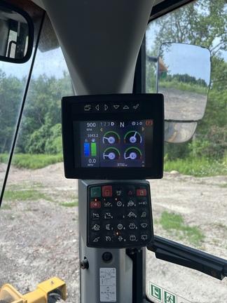624 P-TIER 4WD LOADER - Cab w/ AC, Joystick Controls; Quick Coupler; 20.5 Tires; General Purpose Bkt; Options: Rear Camera