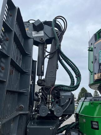 1510G FORWARDER - Cab w/ AC; 8x8; Stacking Blade