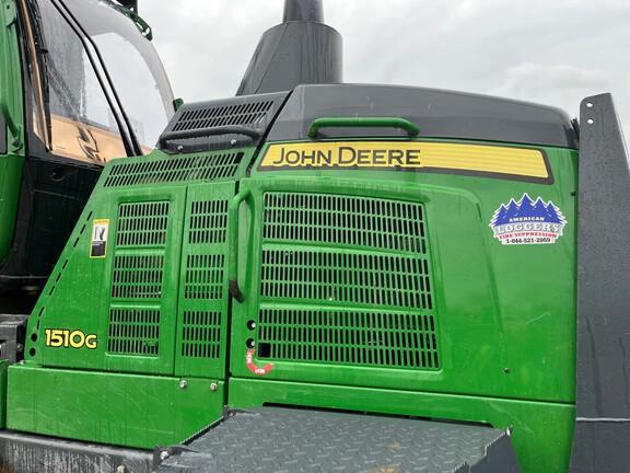 1510G FORWARDER - Cab w/ AC; 8x8; Stacking Blade