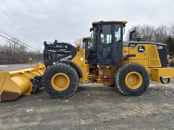 544 G-TIER WHEEL LOADER -Cab w/ AC; Quick Coupler; 20.5 Tires; General Purpose Bkt; Options: Rear Camera