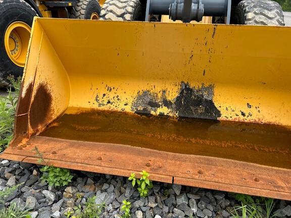 544 G-TIER WHEEL LOADER -Cab w/ AC; Quick Coupler; 20.5 Tires; General Purpose Bkt; Options: Rear Camera