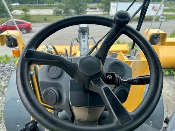 544 G-TIER WHEEL LOADER -Cab w/ AC; Quick Coupler; 20.5 Tires; General Purpose Bkt; Options: Rear Camera