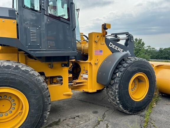 544 G-TIER WHEEL LOADER -Cab w/ AC; Quick Coupler; 20.5 Tires; General Purpose Bkt; Options: Rear Camera