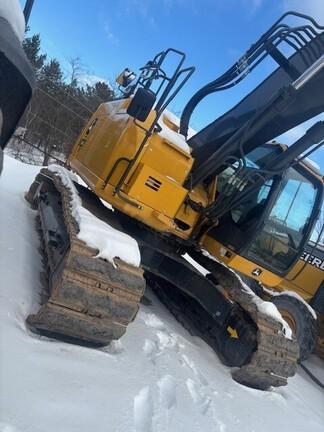345 P EXCAVATOR - Cab w/ AC; 32" Pads; Coupler; Less Bucket