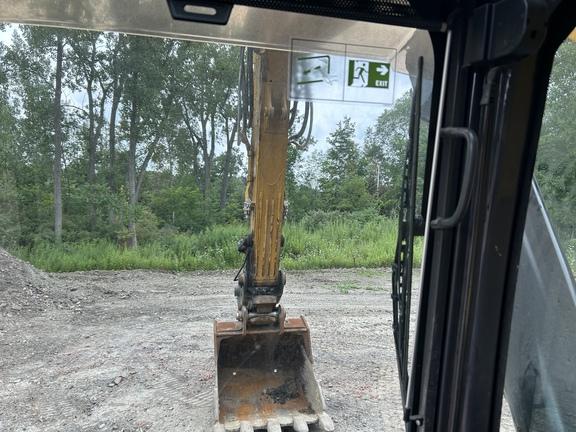 XCMG XE360U - Cab w/ AC; w/ Bucket; Options: Camera