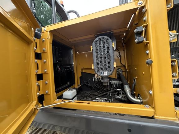 XCMG XE360U - Cab w/ AC; w/ Bucket; Options: Camera