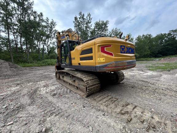 XCMG XE360U - Cab w/ AC; w/ Bucket; Options: Camera