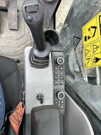 XCMG XE360U - Cab w/ AC; w/ Bucket; Options: Camera