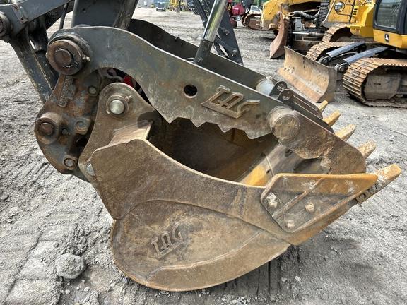 135G FT4 EXCAVATOR - Cab w/ AC; Coupler, Hydraulic Thumb; w/ Bucket