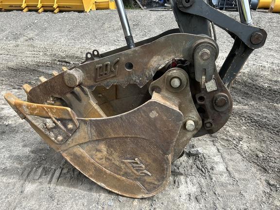135G FT4 EXCAVATOR - Cab w/ AC; Coupler, Hydraulic Thumb; w/ Bucket