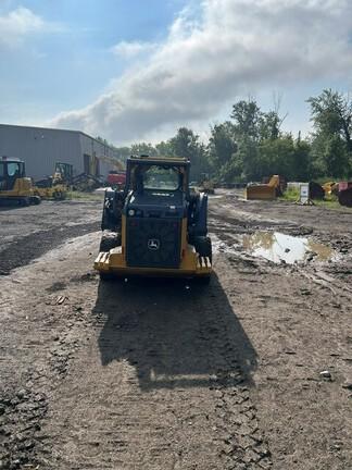 320G SKID STEER LOADER BASE - Cab w/ AC, Air Ride Seat, Hi-Flo; Ride Control, 2 Speed; Self-Leveling; Beefy Baby Tires; General Purpose Bkt
