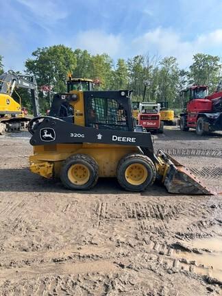 320G SKID STEER LOADER BASE - Cab w/ AC, Air Ride Seat, Hi-Flo; Ride Control, 2 Speed; Self-Leveling; Beefy Baby Tires; General Purpose Bkt