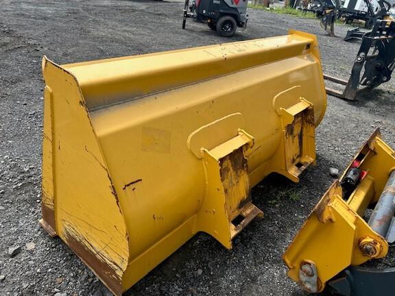304 G FOUR WHL DRIVE LOADER - Cab w/ AC; General Purpose Bkt; 405/70R20 Tires; Options: Ride Control