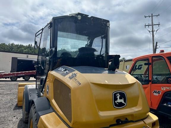 304 G FOUR WHL DRIVE LOADER - Cab w/ AC; General Purpose Bkt; 405/70R20 Tires; Options: Ride Control