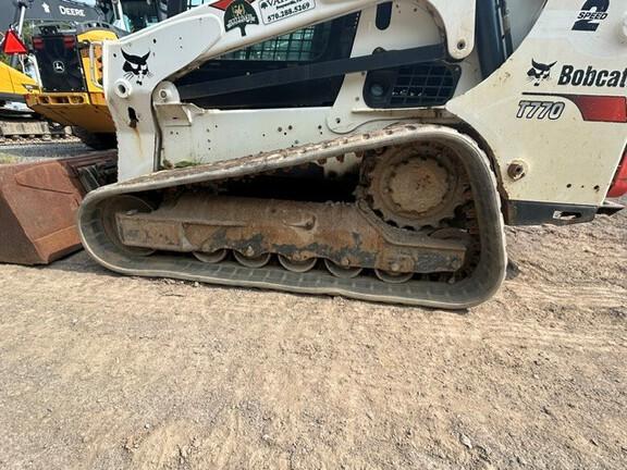BOBCAT T770 - Cab w/ AC, Hi-Flo; 2 Speed; Rubber Tracks; General Purpose Bkt