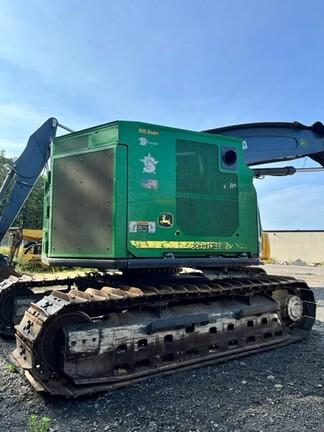 853MH HARVESTER - Cab w/ AC, Peaked Skylight; Standard Track; Saw