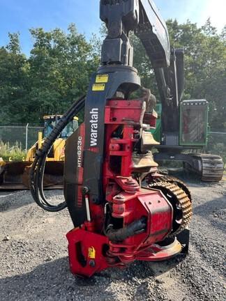 853MH HARVESTER - Cab w/ AC, Peaked Skylight; Standard Track; Saw