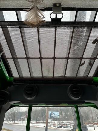 853MH HARVESTER - Cab w/ AC, Peaked Skylight; Standard Track; Saw