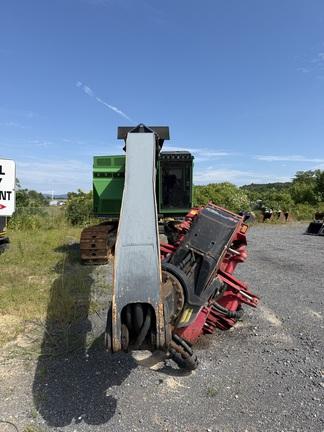 853MH HARVESTER - Cab w/ AC, Peaked Skylight; Standard Track; Saw