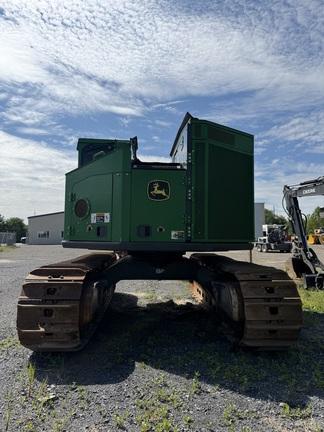 853MH HARVESTER - Cab w/ AC, Peaked Skylight; Standard Track; Saw