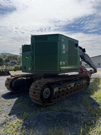853MH HARVESTER - Cab w/ AC, Peaked Skylight; Standard Track; Saw