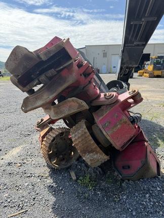 853MH HARVESTER - Cab w/ AC, Peaked Skylight; Standard Track; Saw