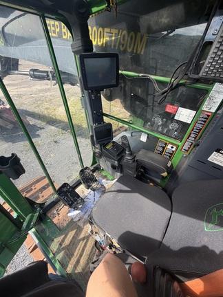 853MH HARVESTER - Cab w/ AC, Peaked Skylight; Standard Track; Saw