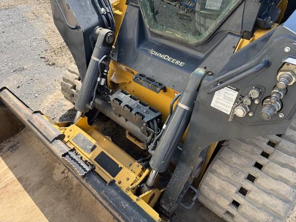333G COMPACT TRACK LDR - Cab w/ AC, ISO Pattern, EH Joystick Controls, Hi-Flo; Ride Control, 2 Speed; Self-Leveling; Other; Rubber Tracks; General Purpose Bkt; Reversing Fan
