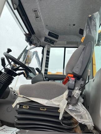 VOLVO L90H 4WD LOADER - Cab w/ AC, EH Joystick Controls; Aux Hydraulics, Quick Coupler; Ride Control, Dual Diff Locks; 20.5 Tires; General Purpose Bkt