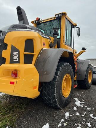 VOLVO L90H 4WD LOADER - Cab w/ AC, EH Joystick Controls; Aux Hydraulics, Quick Coupler; Ride Control, Dual Diff Locks; 20.5 Tires; General Purpose Bkt