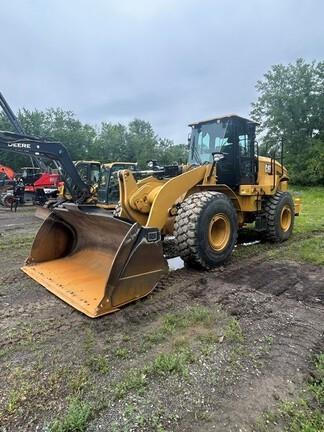 2024 CAT 950GC - Cab w/ AC; Quick Coupler; Front Diff Lock; 23.5 Tires; General Purpose Bkt; Options: Aux Hydraulics, Rear Camera, Ride Control