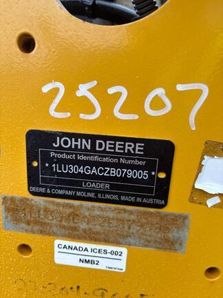 304 G FOUR WHL DRIVE LOADER - Cab w/ AC; General Purpose Bkt; 405/70R20 Tires; Options: Ride Control