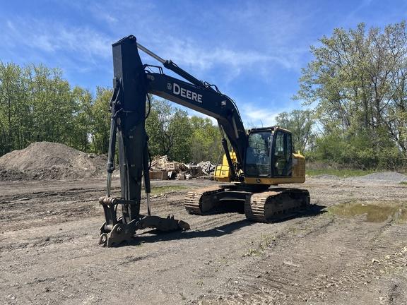 2015 JOHN DEERE 180GL W/ THUMB, LESS BKT - Cab w/ AC, Cntrl Pattern Select; Long Arm; Narrow Pads; Aux Hydraulics, Coupler, Hydraulic Thumb; Less Bucket