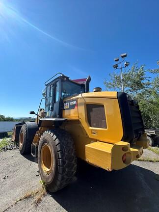 926M WHEEL LOADER - Cab w/ AC; 20.5 Tires; General Purpose Bkt; Options: Rear Camera, Ride Control