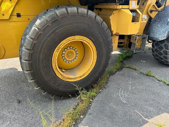 926M WHEEL LOADER - Cab w/ AC; 20.5 Tires; General Purpose Bkt; Options: Rear Camera, Ride Control