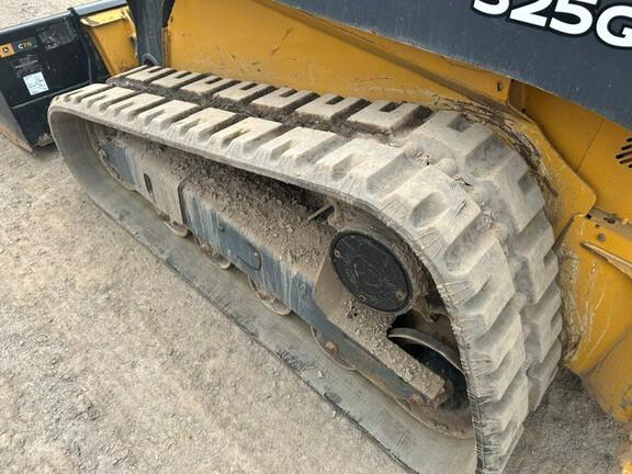 325G COMPACT TRACK LDR BASE - Cab w/ AC, ISO Pattern, EH Joystick Controls, Hi-Flo; Ride Control, 2 Speed; Self-Leveling; Rubber Tracks; 78" Bucket