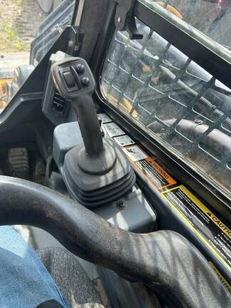 325G COMPACT TRACK LDR BASE - Cab w/ AC, ISO Pattern, EH Joystick Controls, Hi-Flo; Ride Control, 2 Speed; Self-Leveling; Rubber Tracks; 78" Bucket